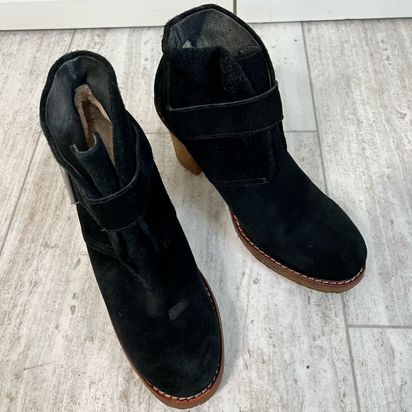 Ugg Brienne boot - Picture 2 of 10